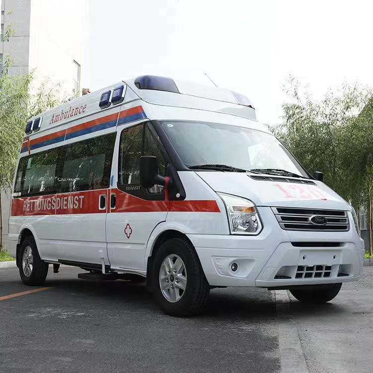 西岗行动不便者长途救护车租赁:安全转运的核心注意事项